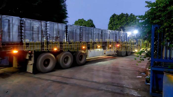 Chuyến Hàng Cuối Ngày: Tận Tâm Đến Từng Khoảnh Khắc